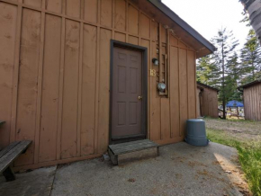 Tiny Wood Cottage 18